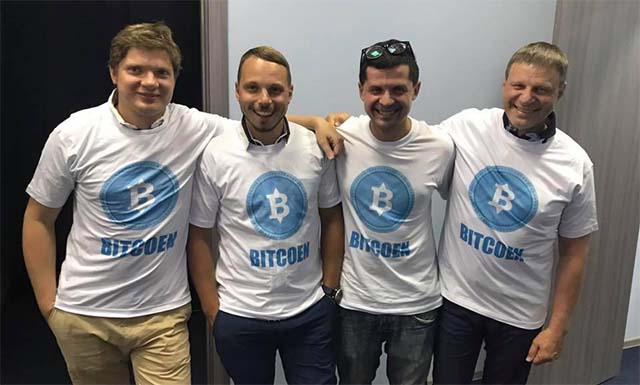  Das BitCoen-Team 
