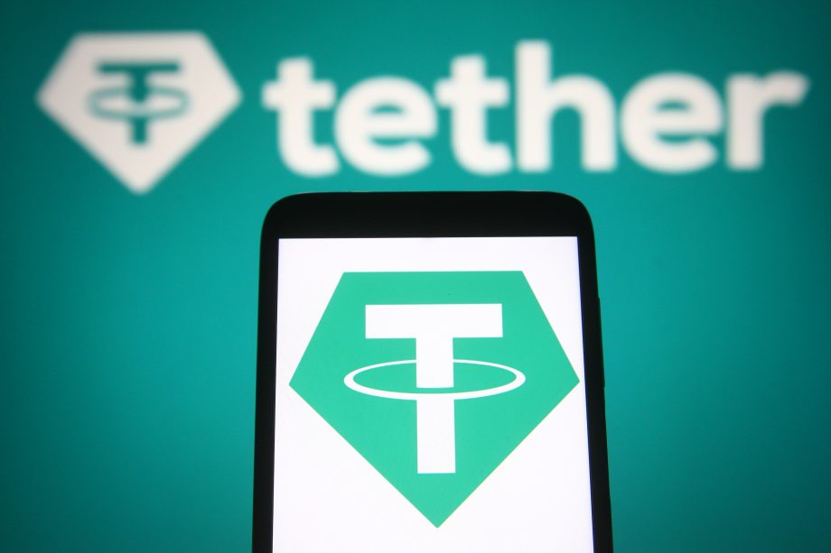 Tether-Logo auf Smartphone